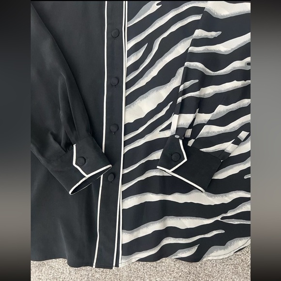 VTG Bob Mackie Wearable Art Womens Silk Button Up Blouse Top Black White Zebra M - Picture 4 of 7